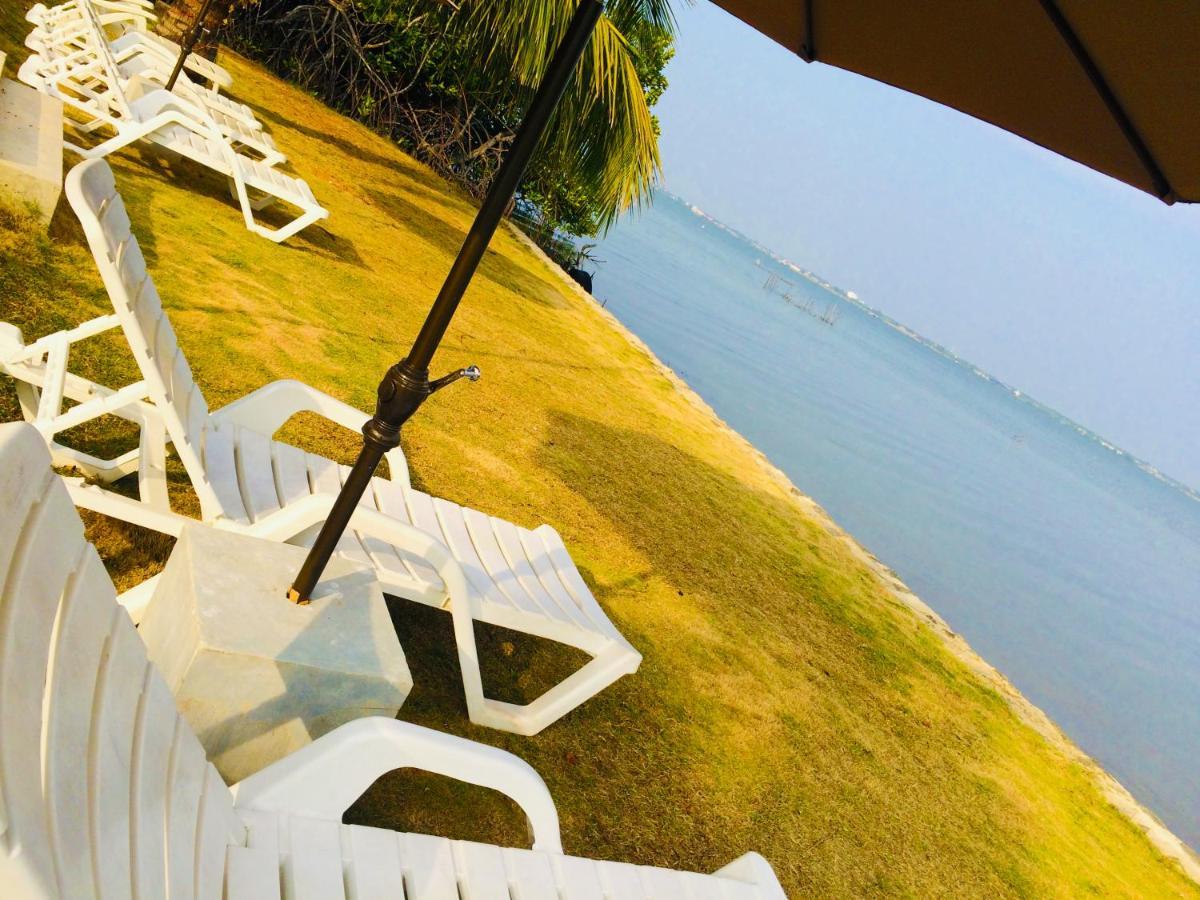 Nico Lagoon Hotel เนกอมโบ ภายนอก รูปภาพ