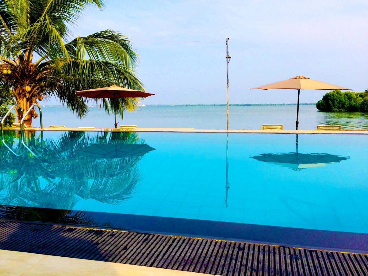 Nico Lagoon Hotel เนกอมโบ ภายนอก รูปภาพ